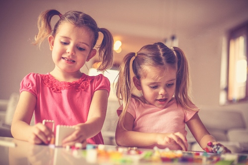 Home schooling twins and triplets due to COVID-19 Home schooling twins: learning through lego