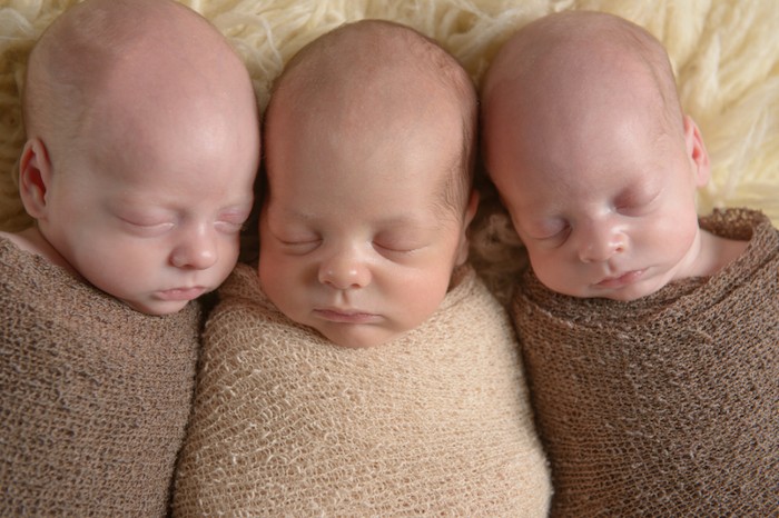 telling triplets apart