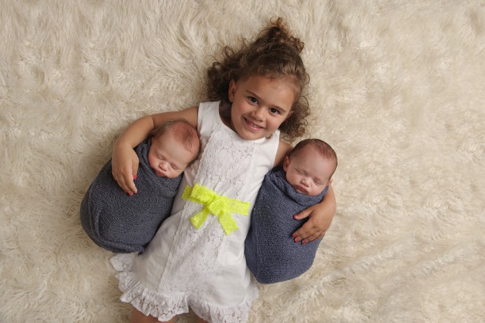 Twins and a toddler - 5 tips to help you get out of the house how to contain a toddler