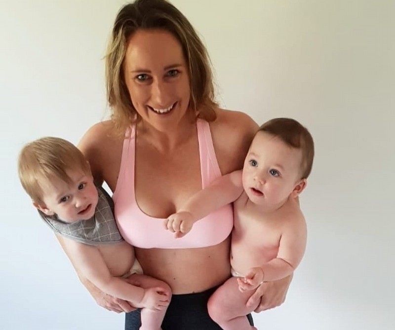 Twins born at 37 weeks kidney problems