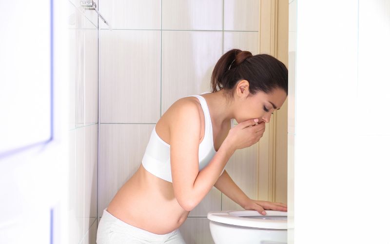 Hyperemesis Gravidarum while pregnant with twins Hyperemesis Gravidarum while pregnant with twins