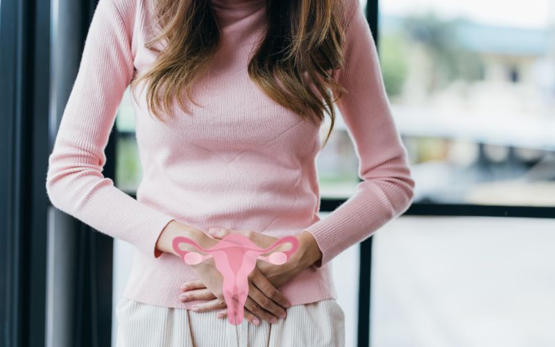 Hyperemesis Gravidarum with triplets PCOS with Hyperemesis Gravidarum