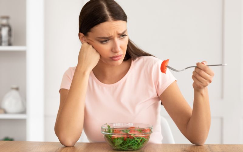 Hyperemesis Gravidarum with triplets trouble eating while pregnant with triplets