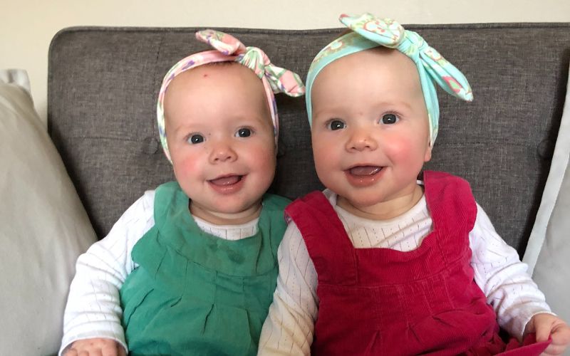 Twins born at 32 weeks 2 days due to placental abruption Twins born at 34 weeks