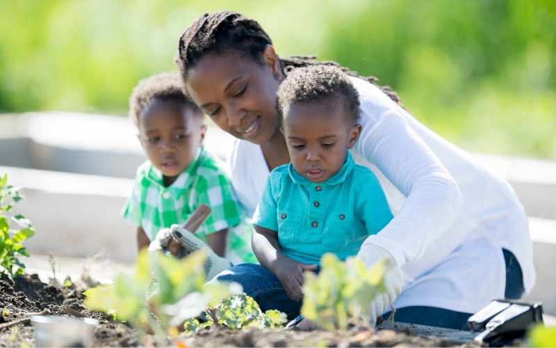 List of outdoor activities for 2 year old twins
