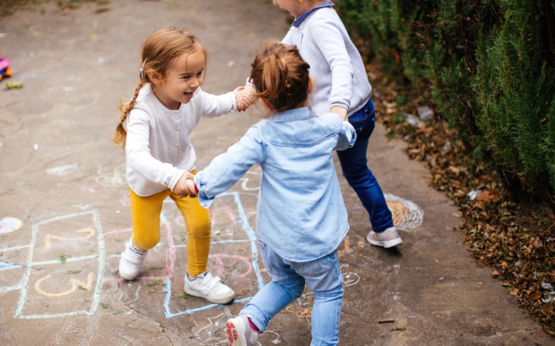 Outdoor activities for four-year-old twins