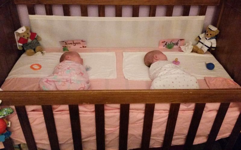 Twins born at 32 weeks Fraternal-Identical DCDA twin