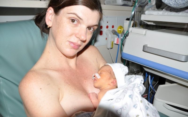 Twins in the Special Care Nursery. My experience. bonding with twins SCN