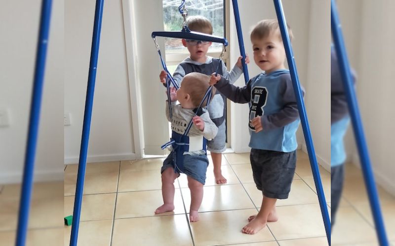 twins born at 28 weeks with cerebral palsy