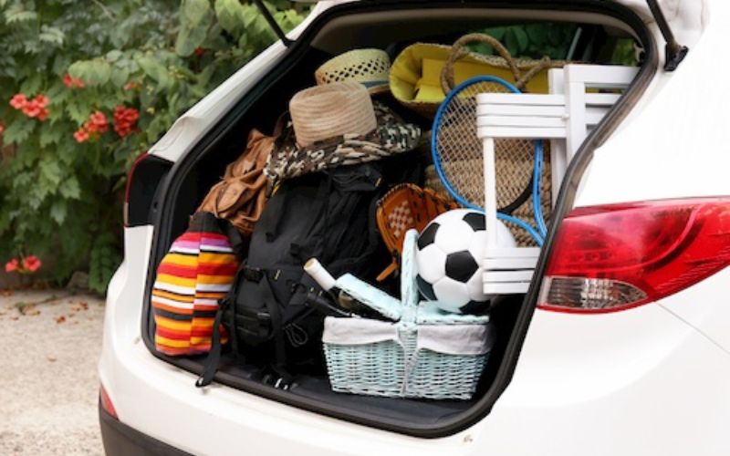 Cars for twins, the other kids AND all the extra stuff you need 8 seater cars for large families