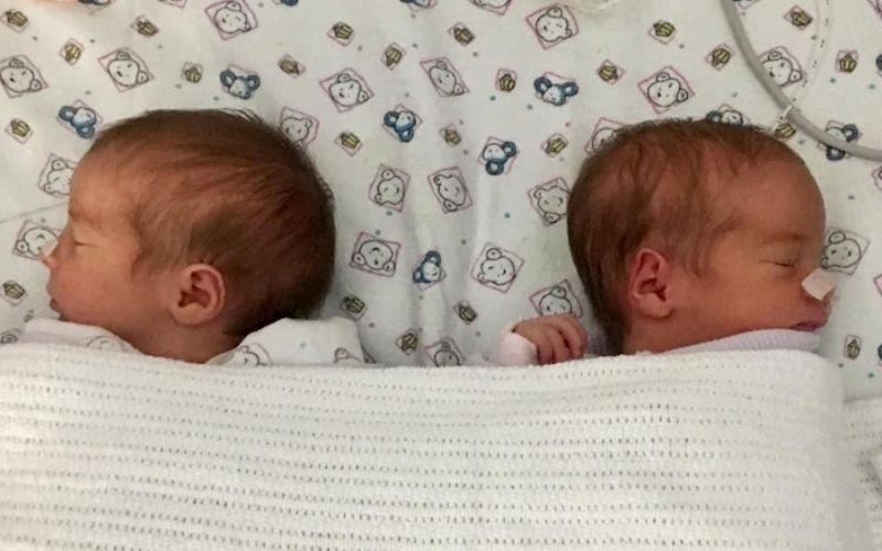 Giving birth to twins while in isolation covid-19 and twin birth