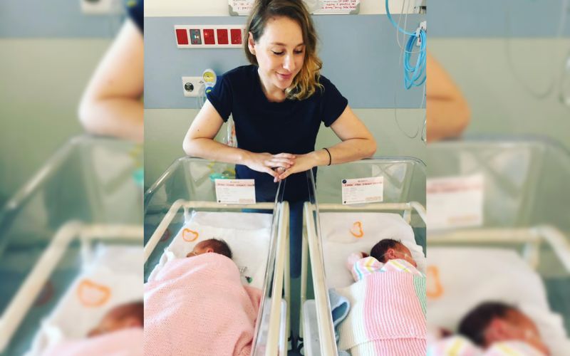 Why having twins was the best thing for me twins born at 35 weeks