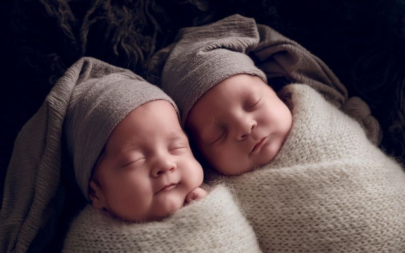 Twins born on different days. Twins born four days apart have different star signs. twins born four days apart